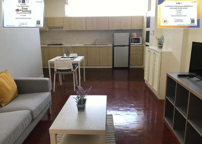 P.t.庭院酒店 酒店